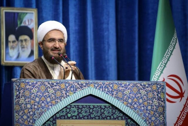 حاج‌علی‌اکبری: گلایه‌ای از مجلس برای تصویب تعطیلی «شنبه‌ها» داریم